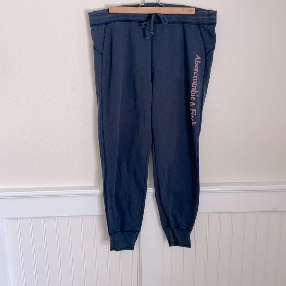 ABERCROMBIE & FITCH size XL navy sweatpants